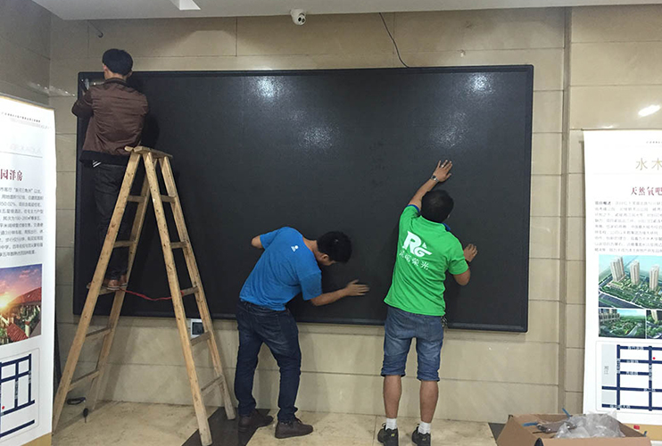 ���ֵ��k��̎���մ�d�@ʾ��