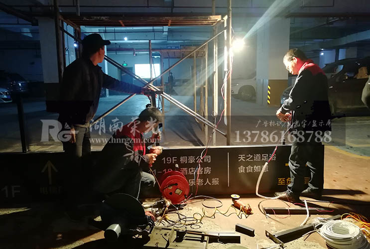 �L(zh��ng)ɳ��(bi��o)�R(sh��)����