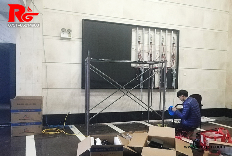 �L(zh��ng)ɳLED�@ʾ��