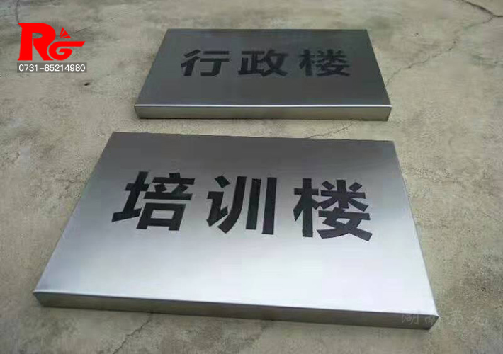 �L(zh��ng)ɳ���P䓘�(bi��o)��