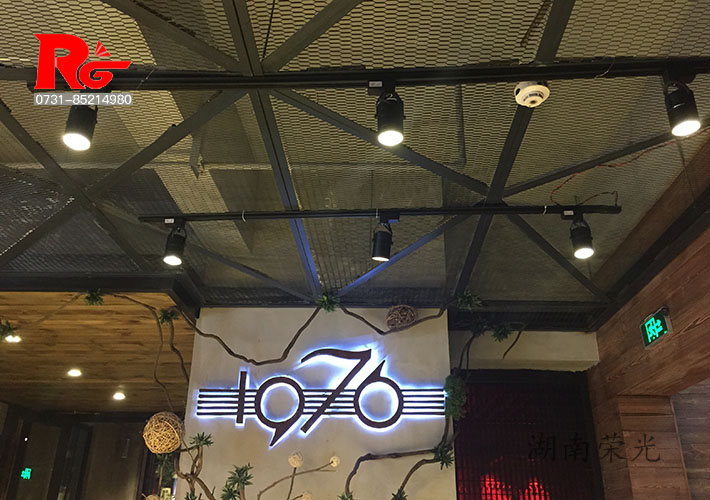 �L(zh��ng)ɳ�l(f��)����