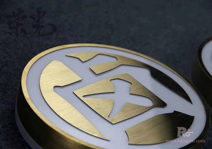 �Lɳ���P�������