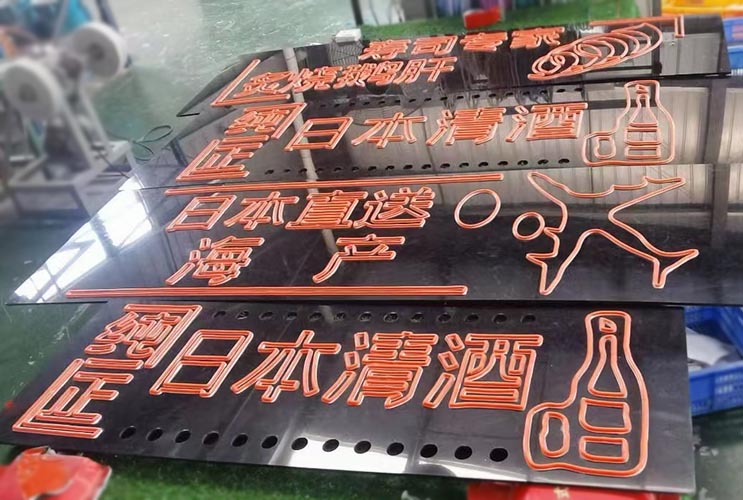 �Lɳ�޺���