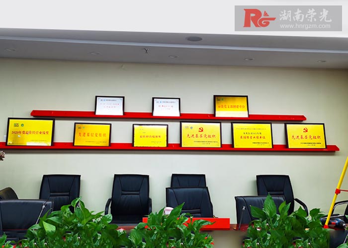 �L(zh��ng)ɳ�Ļ���