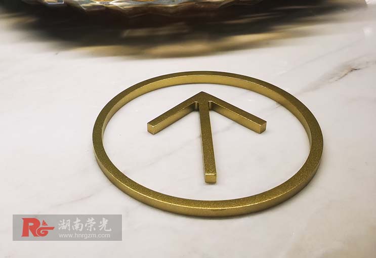 �L(zh��ng)ɳ���� 