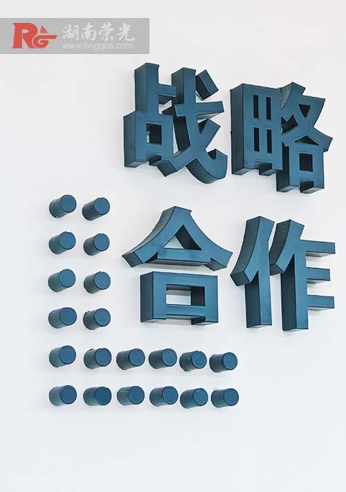 �L(zh��ng)ɳ�Ļ���